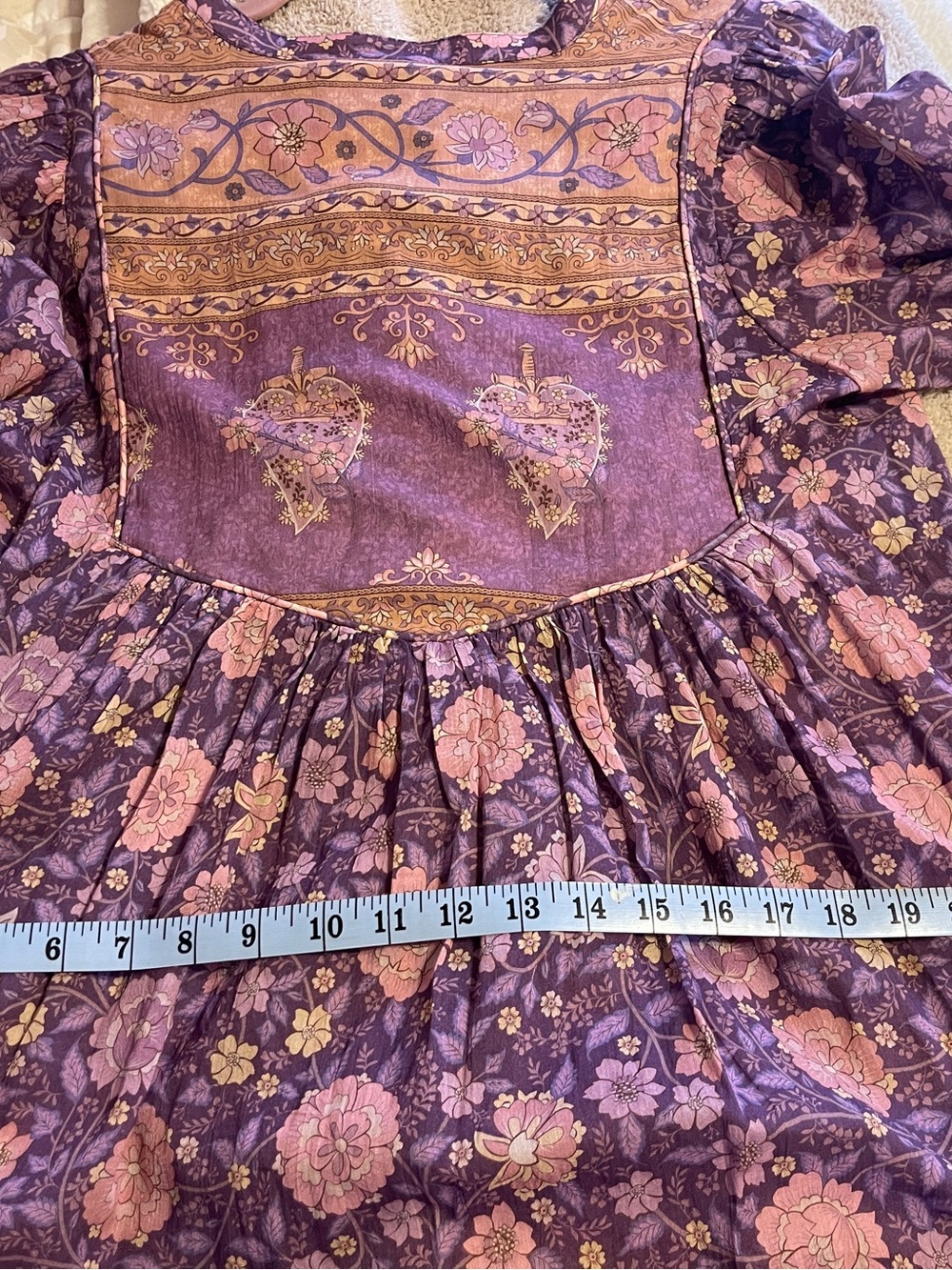 Spell Love Story Blouse - Picture 11 of 11